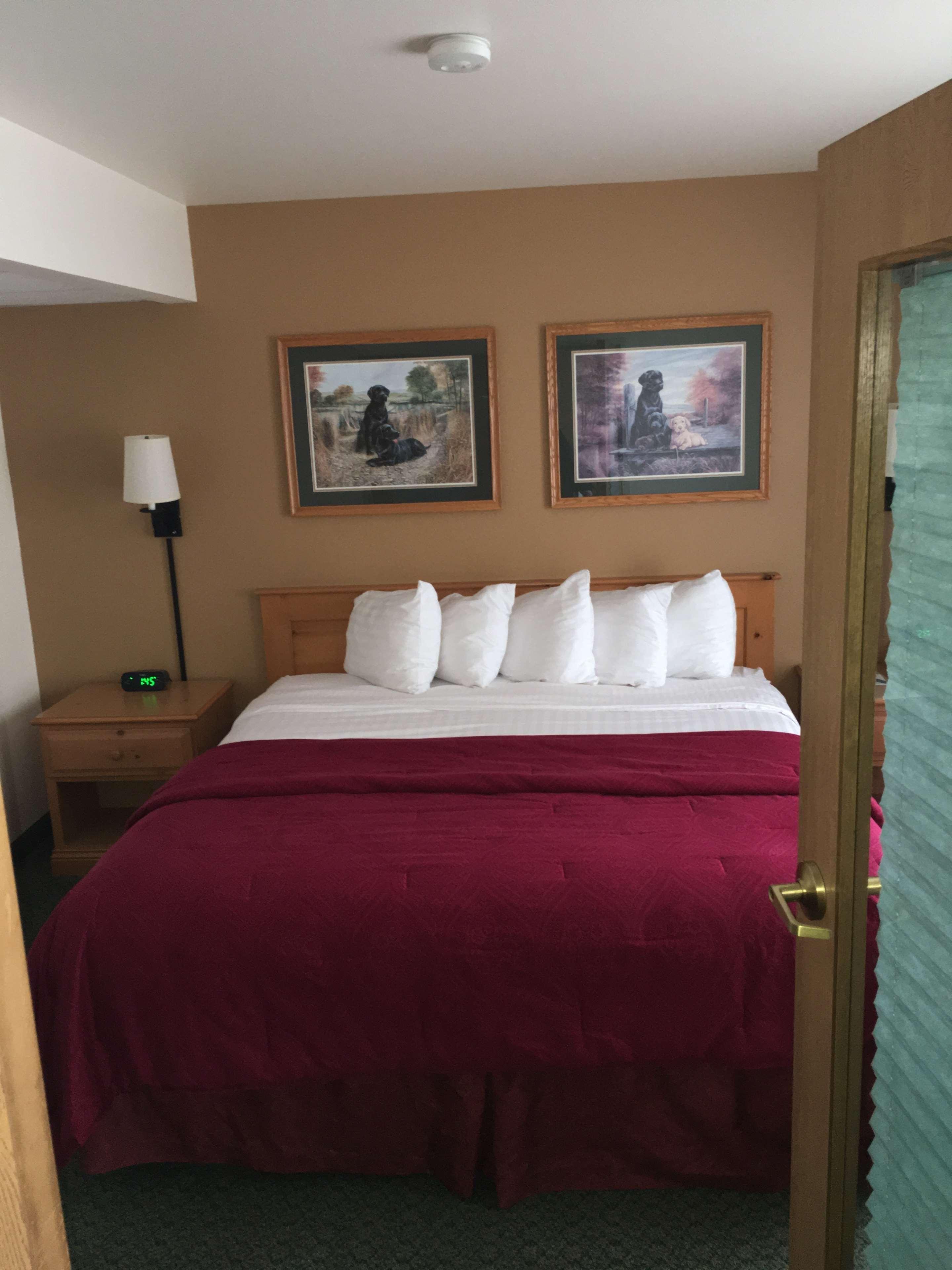 Best Western Yellowstone Crossing Laurel Exterior photo